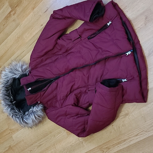 Free Country puffer coat w removable zipper fur hoodie maroon color size small - Picture 5 of 12